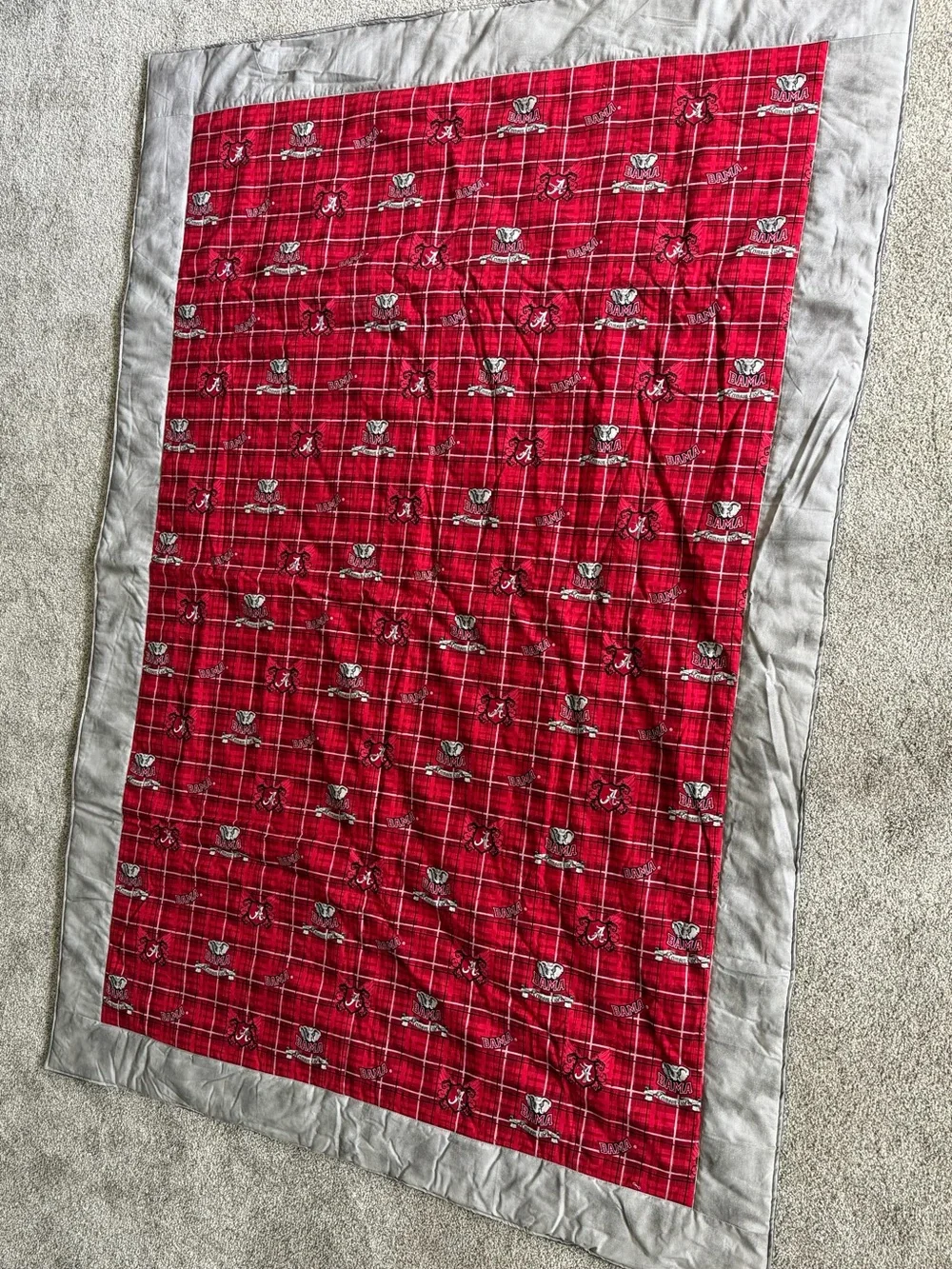 Alabama BAMA College Handmade quilt 72x50